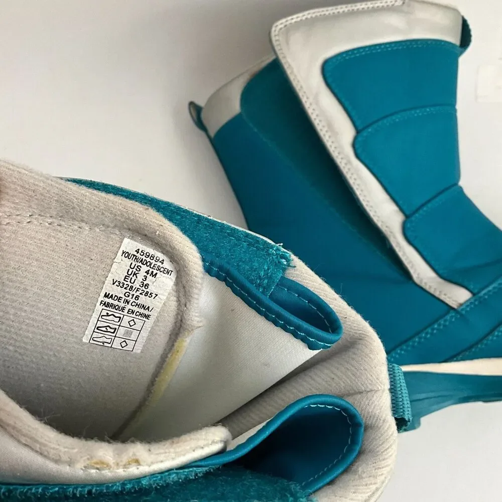 Lands' End Waterproof Boots Kids Green Snow Flurry Shoes 4